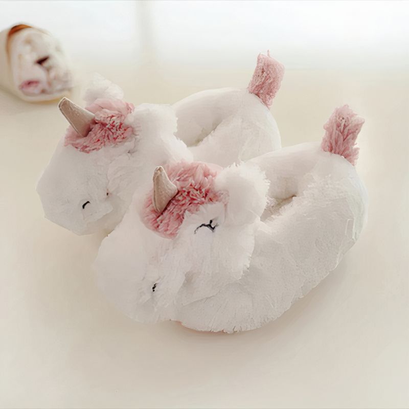 Chaussons-Licorne-Peluche