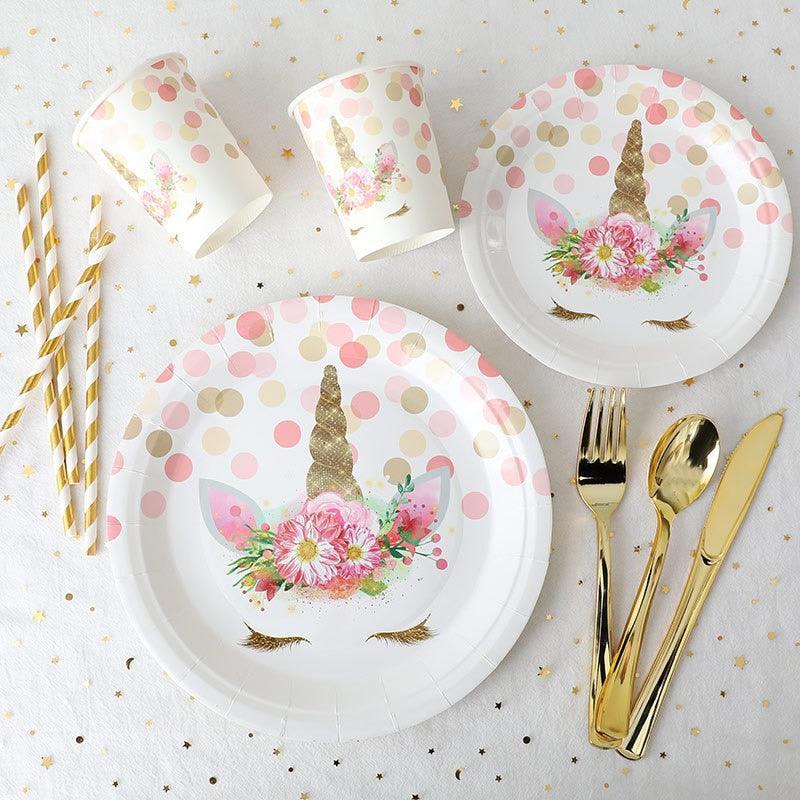 Assiettes licorne avec de gros pois roses