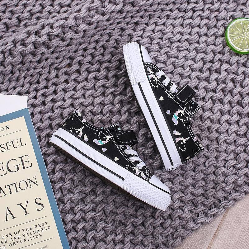 Chaussures Licorne<br> Fille style Converse - Une Licorne