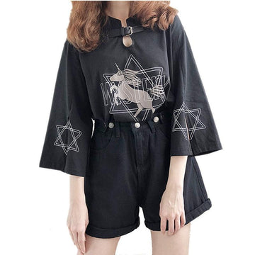 Top licorne noir style chinois femme