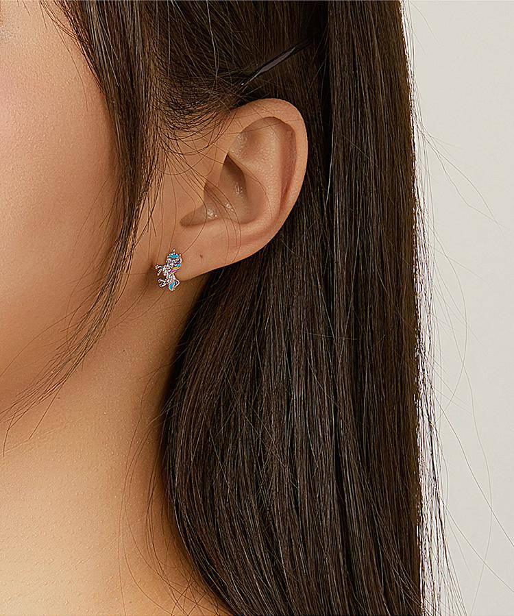 Boucles d'Oreilles Licorne<br> Cubique Zircon - Une Licorne