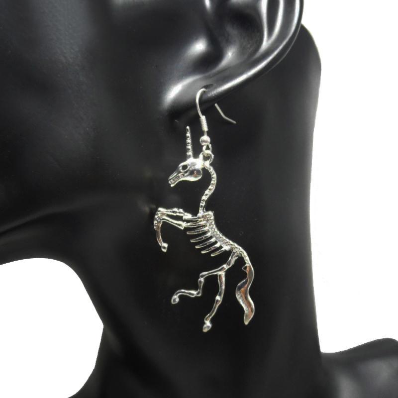 Boucles d'Oreilles Licorne<br> Squelette - Une Licorne