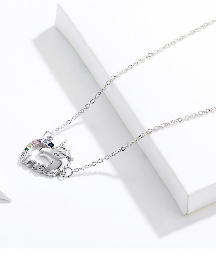Collier Licorne<br> Chaine en Argent - Une Licorne