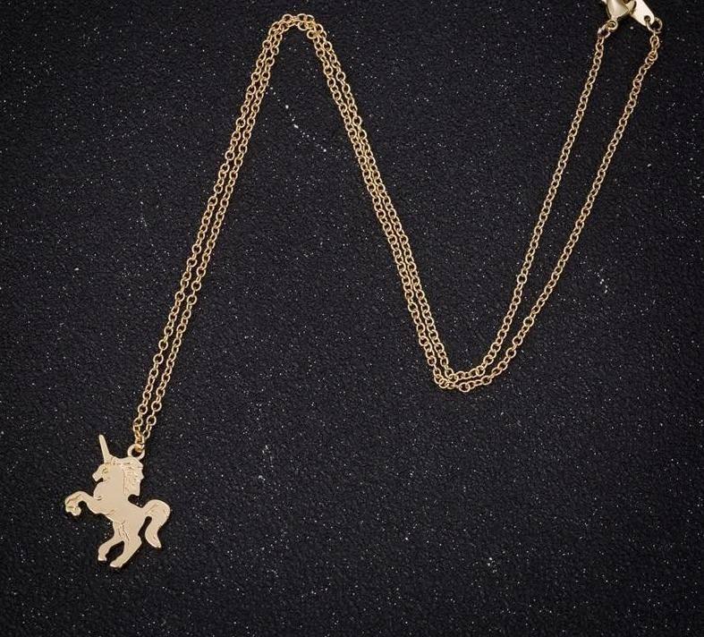 Collier Licorne<br> Pendentif Cheval - Une Licorne