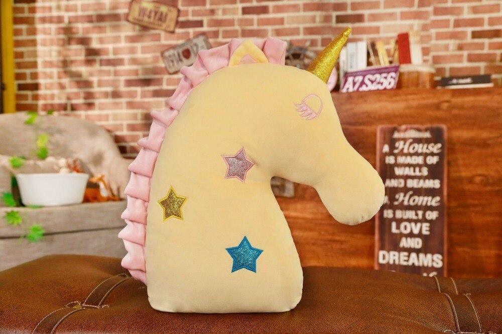 Coussin Tête de Licorne - Une Licorne