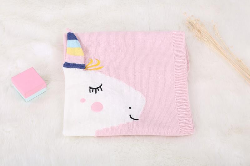 Couverture Licorne Tricot - Une Licorne