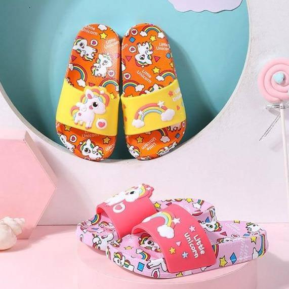 Nu-Pieds Licorne - Une Licorne