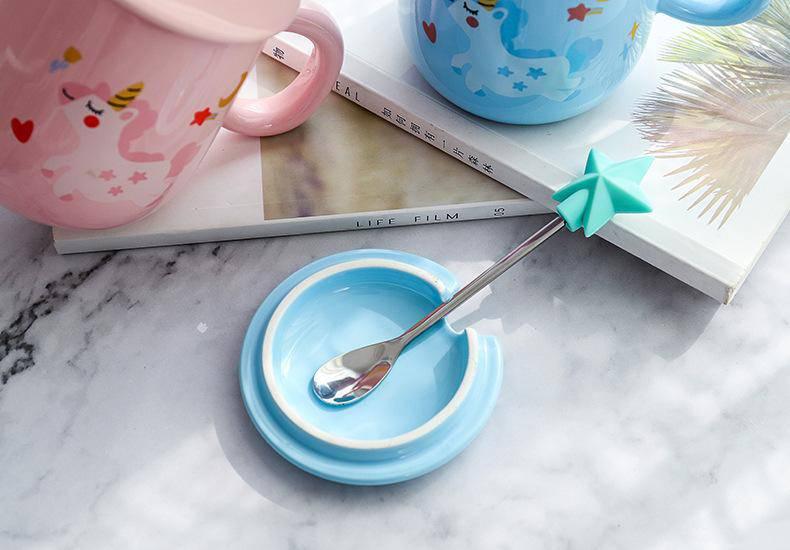 Tasse avec Couvercle Licorne - Une Licorne