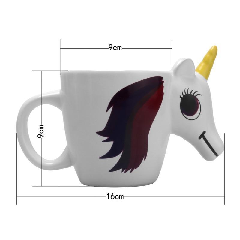 Tasse Licorne<br> Qui Change de Couleur - Une Licorne