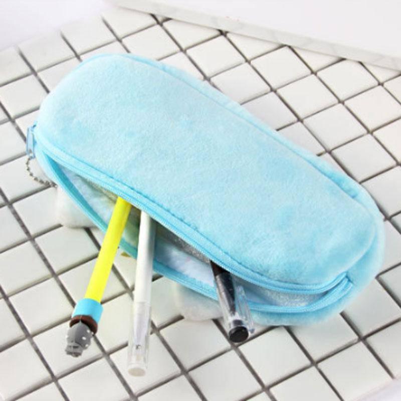 Trousse Licorne<br> En Peluche - Une Licorne