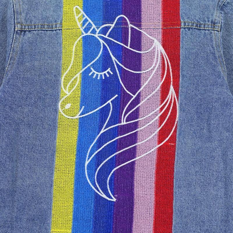 Veste Jean Licorne et Arc-en-ciel - Une Licorne